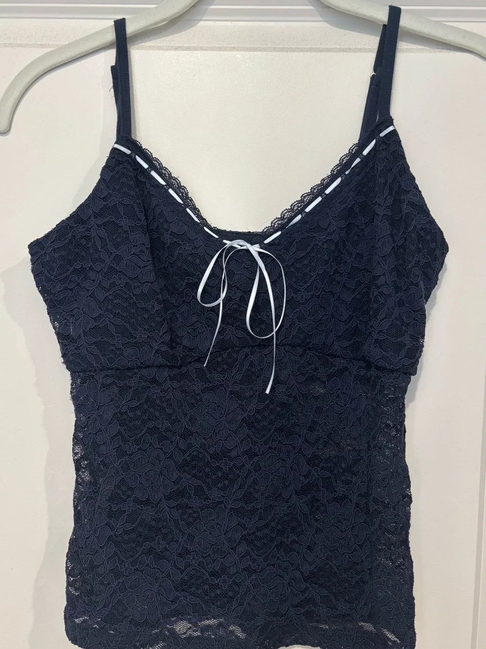 Hollister Navy Lace Cami with Light Blue Bow Trim - Picture 2 of 4